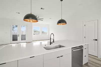 313 N Nagle Street, Houston, TX 77003 - Photo 20