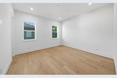 833 W 25th Street, Houston, TX 77008 - Photo 20