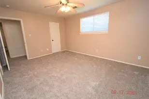 1911 Westlake Rd, Houston, TX 77062 - Photo 16
