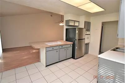 1911 Westlake Road, Houston, TX 77062 - Photo 6