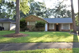 1911 Westlake Rd, Houston, TX 77062 - Photo 2
