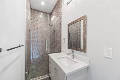 1959 Portsmouth Street, Houston, TX 77098 - Photo 38