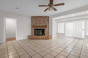 18230 Caprice Ln, Houston, TX 77058 - Photo 8