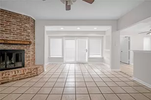 18230 Caprice Ln, Houston, TX 77058 - Photo 38