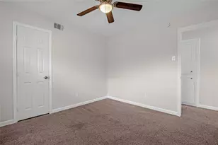 18230 Caprice Ln, Houston, TX 77058 - Photo 40