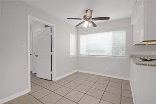 18230 Caprice Ln, Houston, TX 77058 - Photo 34