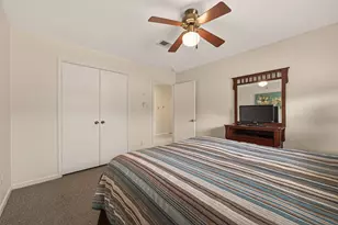 5826 Doliver Dr, Houston, TX 77057 - Photo 36