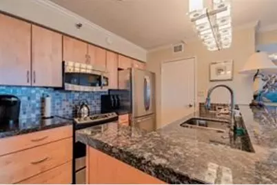 5220 Seawall Boulevard #633, Galveston, TX 77551 - Photo 8