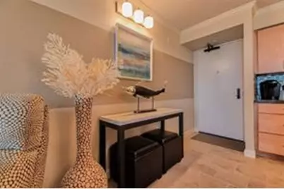 5220 Seawall Boulevard #633, Galveston, TX 77551 - Photo 4