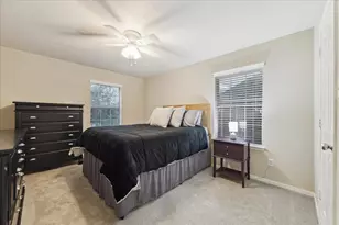 205 Willow Pointe Dr, League City, TX 77573 - Photo 38