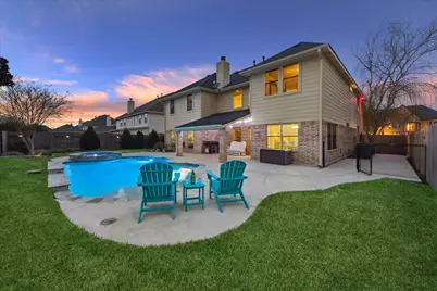 205 Willow Pointe Drive, League City, TX 77573 - Photo 2