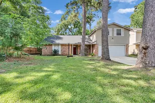 2030 Lone Rock Dr, Houston, TX 77339 - Photo 2