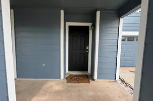 2610 Skyview Shadows Ct, Houston, TX 77047 - Photo 2