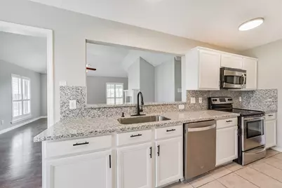 4901 Archway Drive, La Porte, TX 77571 - Photo 8