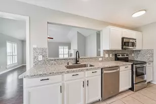 4901 Archway Dr, La Porte, TX 77571 - Photo 8