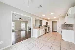4901 Archway Dr, La Porte, TX 77571 - Photo 12