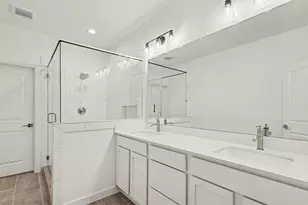 3227 Dennis St, Houston, TX 77004 - Photo 8