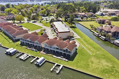 2 Regency Point, Montgomery, TX 77356 - Photo 40