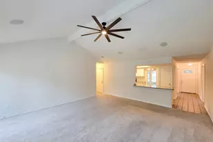 9422 Thistle Trail Dr, Houston, TX 77070 - Photo 14