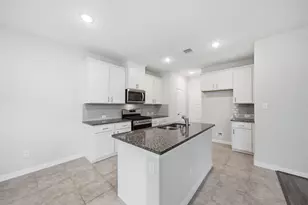 7116 Elgin St, Pearland, TX 77584 - Photo 10