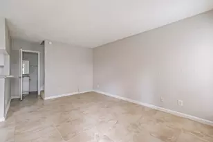 6633 W Airport Blvd, Houston, TX 77035 - Photo 1