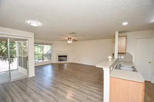 8051 Bay Branch Dr, The Woodlands, TX 77382 - Photo 2