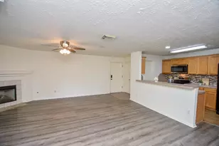 8051 Bay Branch Dr, The Woodlands, TX 77382 - Photo 4