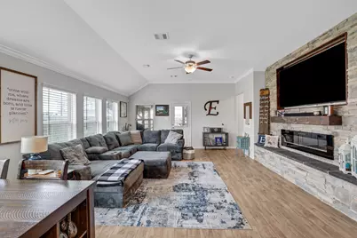 9211 Justin Way, Mont Belvieu, TX 77523 - Photo 12