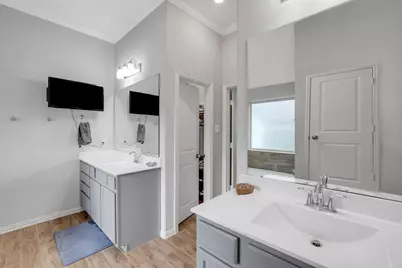 9211 Justin Way, Mont Belvieu, TX 77523 - Photo 18