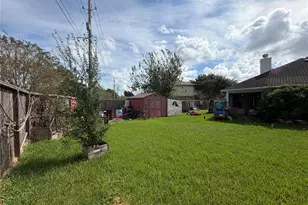 2103 Kingfisher Ct, League City, TX 77573 - Photo 8