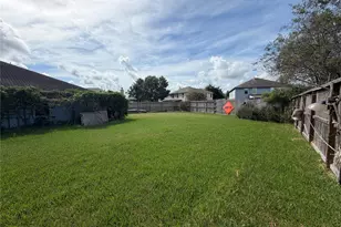 2103 Kingfisher Ct, League City, TX 77573 - Photo 4