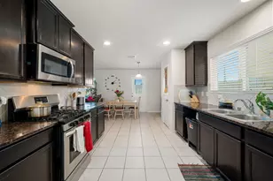 12939 Almeda Crossing Ct, Houston, TX 77048 - Photo 8