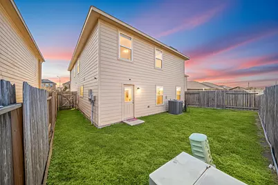 12939 Almeda Crossing Court, Houston, TX 77048 - Photo 24