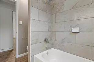 12015 Pompton Dr, Houston, TX 77089 - Photo 14