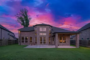 5203 Heather Meadow Ln, Sugar Land, TX 77479 - Photo 2