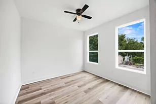8449 Furray Rd, Houston, TX 77028 - Photo 16