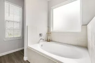 2815 Jacqueline Ln, Conroe, TX 77304 - Photo 16