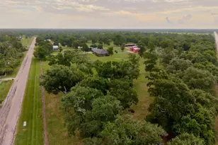 4797 County Rd 571A, West Columbia, TX 77486 - Photo 4