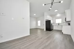 318 Tennessee St, Houston, TX 77029 - Photo 10