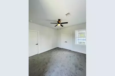 7935 Fowlie Street, Houston, TX 77028 - Photo 10