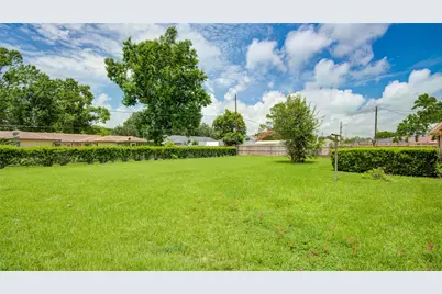 119 Poppy Street, Lake Jackson, TX 77566 - Photo 32