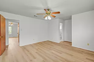 119 Poppy St, Lake Jackson, TX 77566 - Photo 12