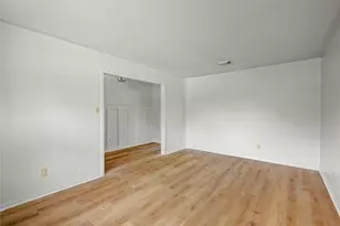 119 Poppy St, Lake Jackson, TX 77566 - Photo 6