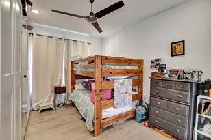 25 Cmdr. Runco Ln, Taylor Lake Village, TX 77586 - Photo 40