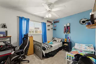 12127 Glen Hollow Dr, Houston, TX 77048 - Photo 20