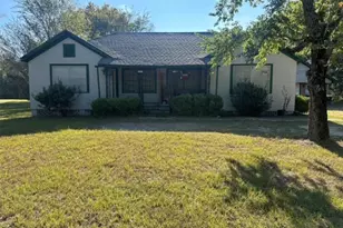 312 Prospect Dr, Trinity, TX 75862 - Photo 1
