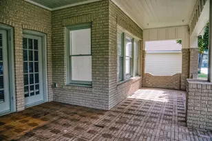 511 Crockett St, Brenham, TX 77833 - Photo 10