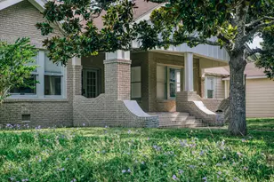 511 Crockett St, Brenham, TX 77833 - Photo 1