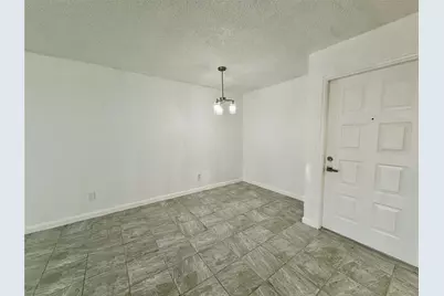 2830 S Bartell Drive #9, Houston, TX 77054 - Photo 6