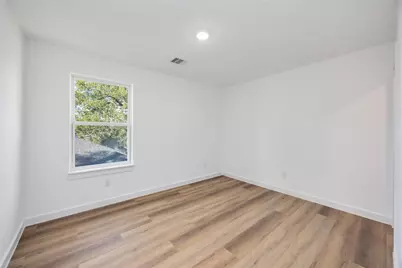 5811 Senior Street #A, Houston, TX 77016 - Photo 14